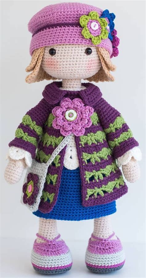 Cute and Lovely Amigurumi doll Hand Crafts Pattern Ideas - Evelyn's ...