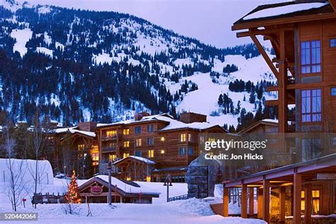 98 Jackson Hole Ski Resort Stock Photos, High-Res Pictures, and Images ...