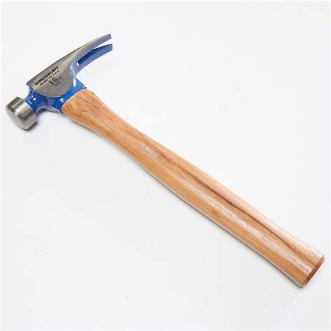 Which Hammer Handle Is Best? | Family Handyman