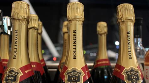 10 Popular Champagne Brands Ranked From Worst To Best