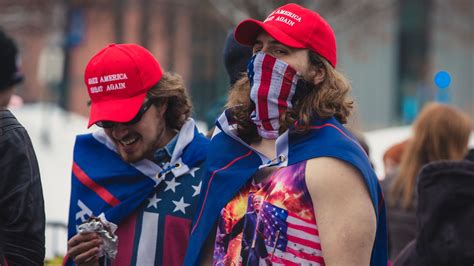 Tiny “God’s Army” Convoy at the Texas Border Proves Trump’s MAGA ...