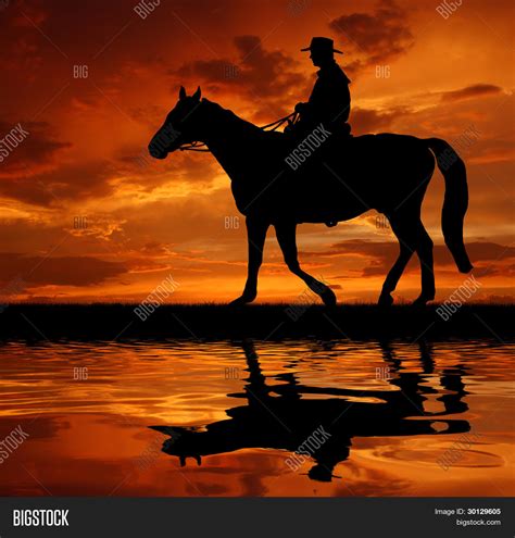 Silhouette Cowboy Image & Photo (Free Trial) | Bigstock