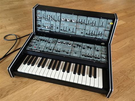 MATRIXSYNTH: Roland System 100 Vintage Analog Synthesizer Model 101 and ...