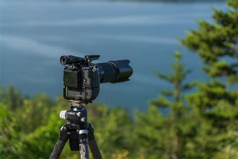 The Beginner's Guide to Tripods | PetaPixel