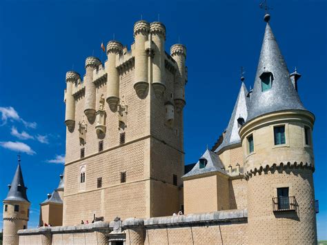 Alcázar of Segovia - Nomads Travel Guide