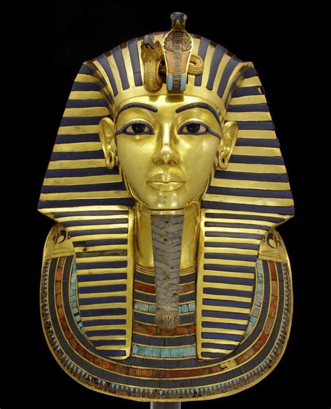 The first hi-res photo of Tutankhamun's restored golden mask — NILE ...