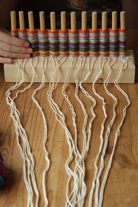 Peg loom weaving – Artofit