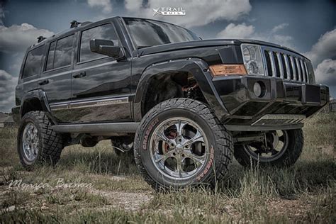 Lifted Jeep Commander Interior