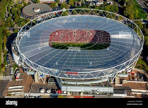 Bayer Leverkusen Stadium / stadium bay arena bayer leverkusen - Bayer ...