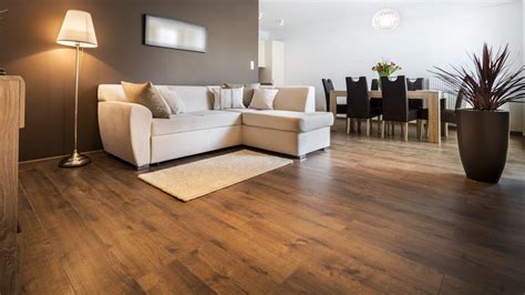 Laminate Flooring Wood - LAMINATE FLOORING