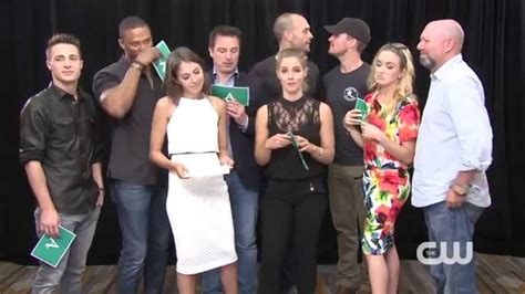 Arrow Cast | Fan Q&A Part 1 | Comic Con 2014 - YouTube