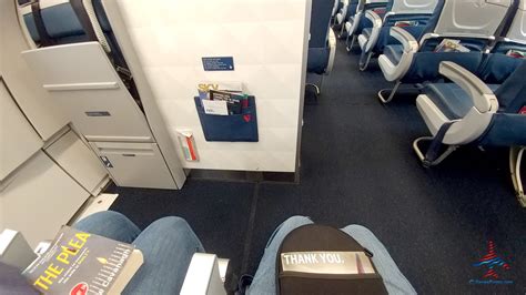 Delta-Air-Lines-Airbus-A321-Exit-Row-26-Legroom - Renés Points