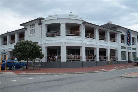 Cottesloe Beach Hotel - Perth's Art Deco