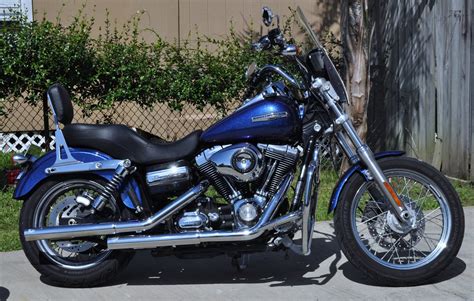 2010 Harley-Davidson® FXDC Dyna® Super Glide® Custom (Black Ice Pearl ...