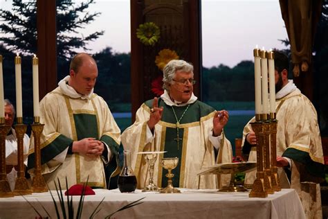 Anglicans Ablaze: The Eucharistic Theology of the Anglican Church in ...