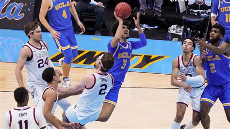 Final Four: UCLA charge call may have cost Bruins NCAA title shot