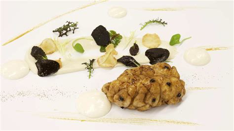 Best veal sweetbreads recipe with parmesan emulsion & truffles