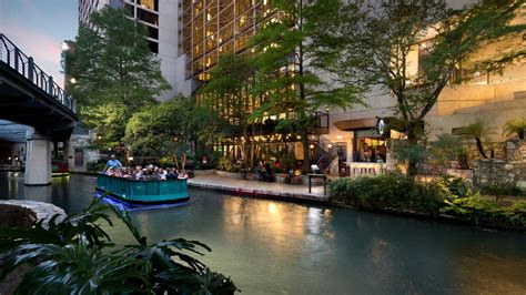 Hilton Hotels Riverwalk San Antonio Texas | Kids Matttroy