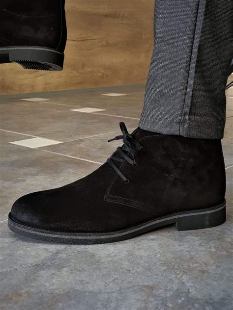 Anchorage Black Suede Chukka Boots | BOJONI