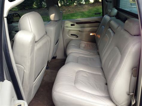 2002 Cadillac Escalade EXT - Interior Pictures - CarGurus