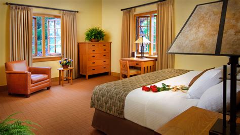 Asheville, NC Hotel Suites | The Omni Grove Park Inn