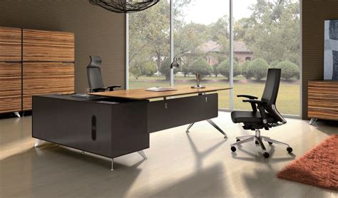 Best Office Desks : The Best Models Of Desks For Your Office Boss S ...