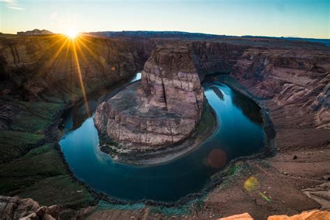 Sunset at Horseshoe bend | Smithsonian Photo Contest | Smithsonian Magazine