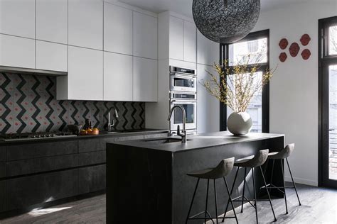 Gray and White Kitchens Images: 10 Inspiring Ideas to Elevate Your Home ...