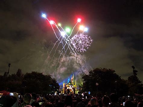 Enjoyed the Pixar fireworks last night : Disneyland