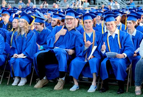 Brainerd Graduation 2022 klick! Gallery - Brainerd Dispatch | News ...