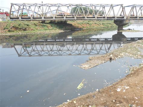 Pencemaran Sungai Oleh Limbah Industri Tekstil | Media Pembelajaran ...