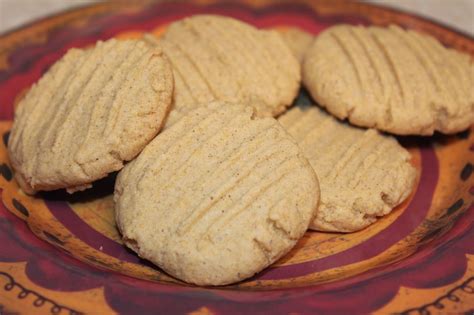 Gluten Free Casually: Mexican Corn Flour Cookies