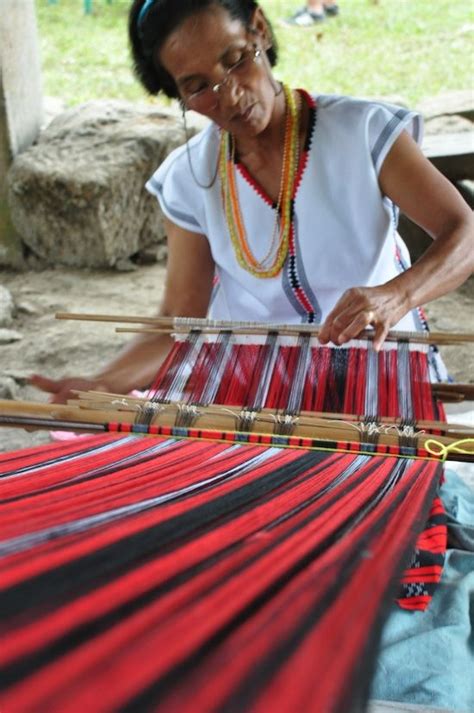 Filipino weaving ifugao | Filipino culture, Weaving, Tribal outfit