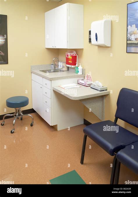 A Doctor Office Exam Room Empty Nobody Stock Photo: 27118667 - Alamy