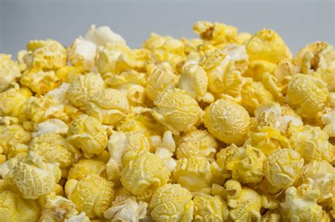 Classic Butter Popcorn | Gourmet Butter Popcorn | Butter Flavor Popcorn ...