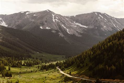 Independence Pass Colorado - The Complete Traveler’s Guide (By Locals)