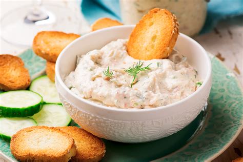 4 Healthier Dip Recipes to Whip Up Quick - Aaptiv