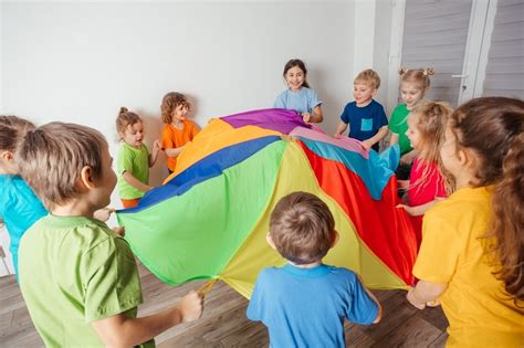 10 Fun and Engaging Group Games for Preschoolers - Okinja ELC