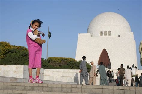 Mazar-e-Quaid, Karachi