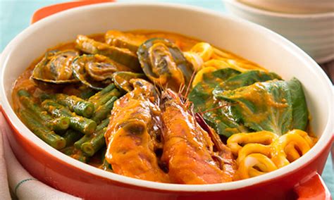 Seafood Kare-Kare Recipe | Life Gets Better | Del Monte