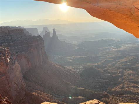 Sunrise at Canyonlands NP : r/NationalPark