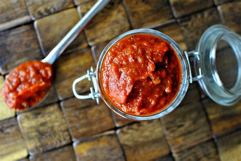 Easy Homemade Pizza Sauce - Simply Scratch