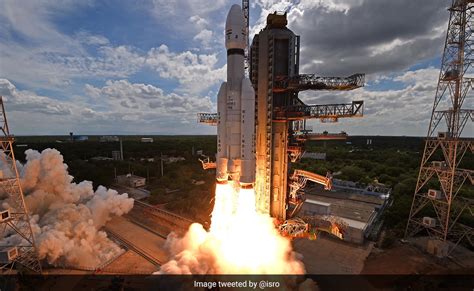 Chandrayaan-3 Updates: Chandrayaan-3 Undergoes Last Moon-Bound ...