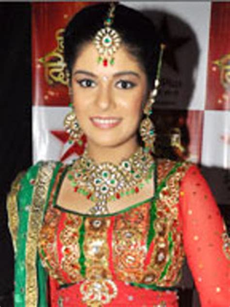 Celebrity Images: Pooja Gor - Pratigya Serial (Star-Plus) Fame