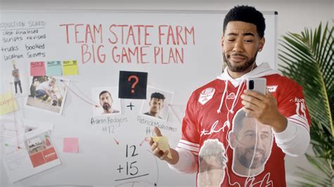 Patrick Mahomes State Farm Agent / Drake Makes Surprise Appearance In ...