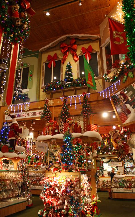 Bronner's Christmas Wonderland Frankenmuth, MI 48734 - YP.com