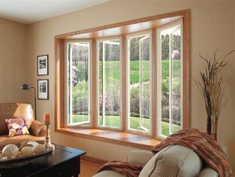 Bow window treatment – an elegant and graceful feature of the home