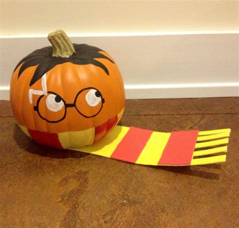 Harry Potter Pumpkin Decorating Ideas Harry Potter Pumpkins Halloween ...