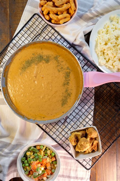 Coconut Korma Sauce (Just 3 Ingredients!) - Pink Chai Living