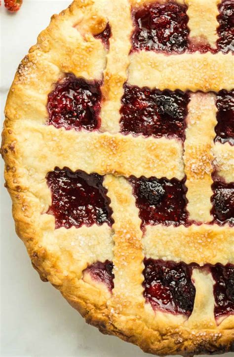 Make the Best Blackberry Raspberry Pie: Your New Go-To Summer Dessert